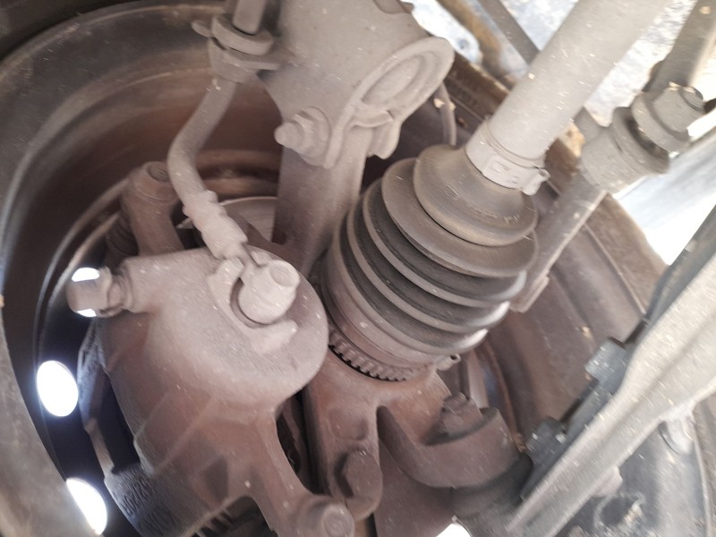 Recambio de mangueta delantera derecha para daewoo kalos (klas) 1.4 referencia OEM IAM 96870494  