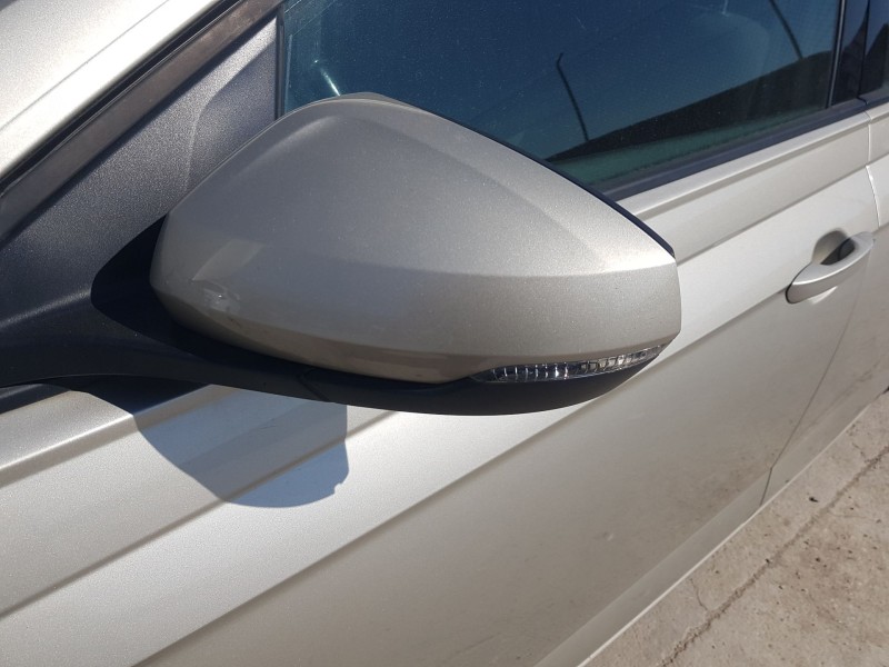 Recambio de retrovisor izquierdo para volkswagen polo vi (aw1, bz1, ae1) 1.0 tsi referencia OEM IAM 2G1857507S9B9  ELECTRICO