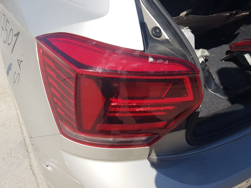 Recambio de piloto trasero izquierdo para volkswagen polo vi (aw1, bz1, ae1) 1.0 tsi referencia OEM IAM 2G0945095B  