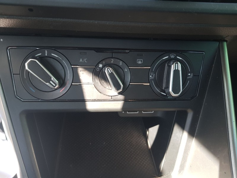 Recambio de mando calefaccion / aire acondicionado para volkswagen polo vi (aw1, bz1, ae1) 1.0 tsi referencia OEM IAM 2G1820045P