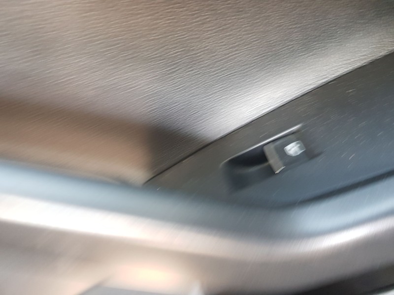 Recambio de mando elevalunas trasero derecho para volkswagen polo vi (aw1, bz1, ae1) 1.0 tsi referencia OEM IAM 5G0959855RWZU  