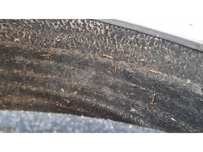 Recambio de plastico pase rueda del. izq. para citroën c5 iii (rd_) 2.0 hdi 140 referencia OEM IAM 7136KZ  