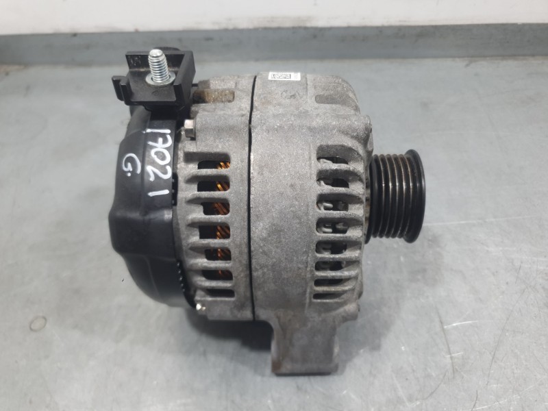Recambio de alternador para mini mini (f56) cooper s referencia OEM IAM 764013104 1042118182 DENSO