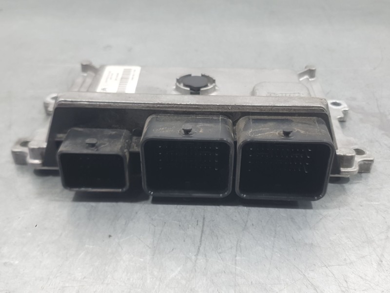 Recambio de centralita motor uce para citroën c-elysee (dd_) 1.2 vti 82 referencia OEM IAM 9811545080 A2C1403940001 CONTINENTAL