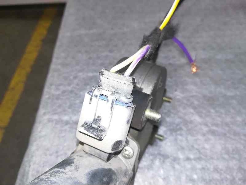 Recambio de elevalunas delantero derecho para fiat brava (182) 1.9 turbodiesel referencia OEM IAM 77702590 2 PINS ELECTRICO 