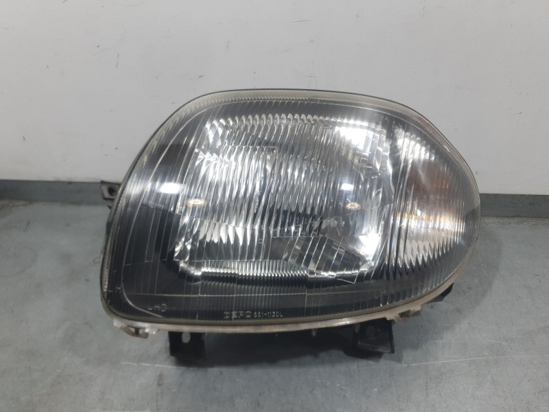 Recambio de faro izquierdo para renault clio ii (bb_, cb_) 1.2 (bb0a, bb0f, bb10, bb1k, bb28, bb2d, bb2h, cb0a,... referencia OE