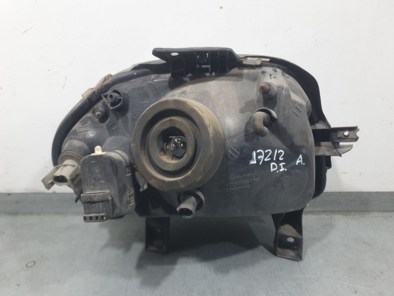 Recambio de faro izquierdo para renault clio ii (bb_, cb_) 1.2 (bb0a, bb0f, bb10, bb1k, bb28, bb2d, bb2h, cb0a,... referencia OE