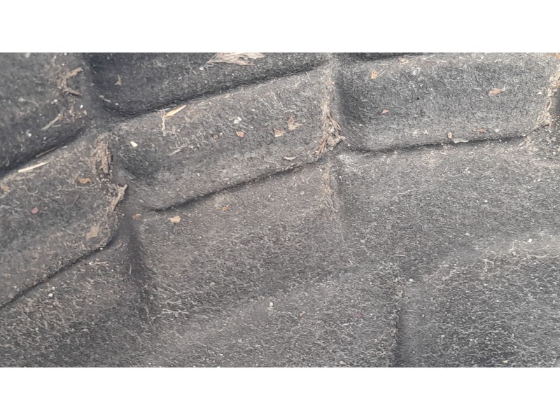 Recambio de plastico pase rueda tras. dch. para audi a5 sportback (8ta) 2.0 tdi referencia OEM IAM 8T8810172B  