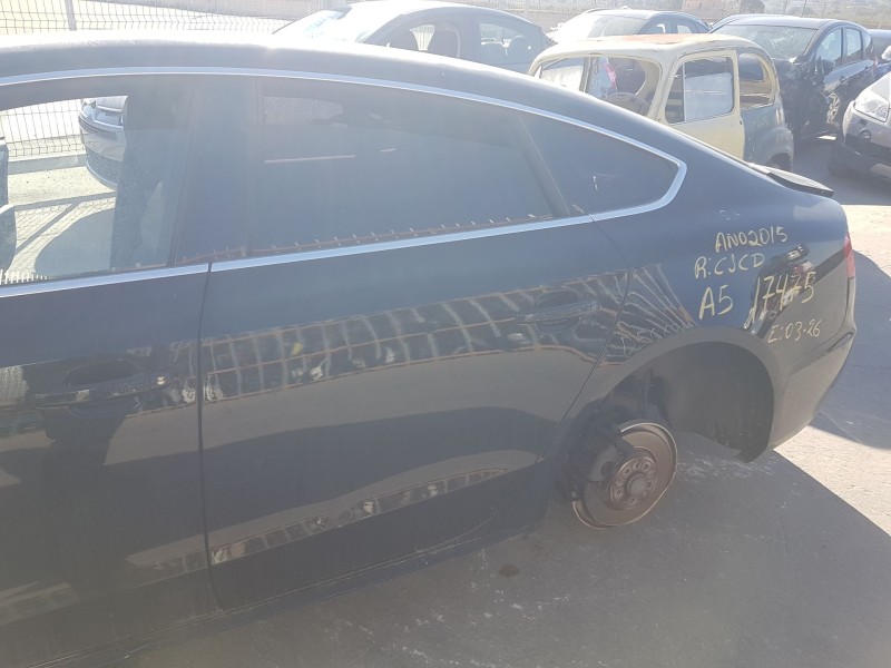 Recambio de puerta trasera izquierda para audi a5 sportback (8ta) 2.0 tdi referencia OEM IAM 8T8833051D  