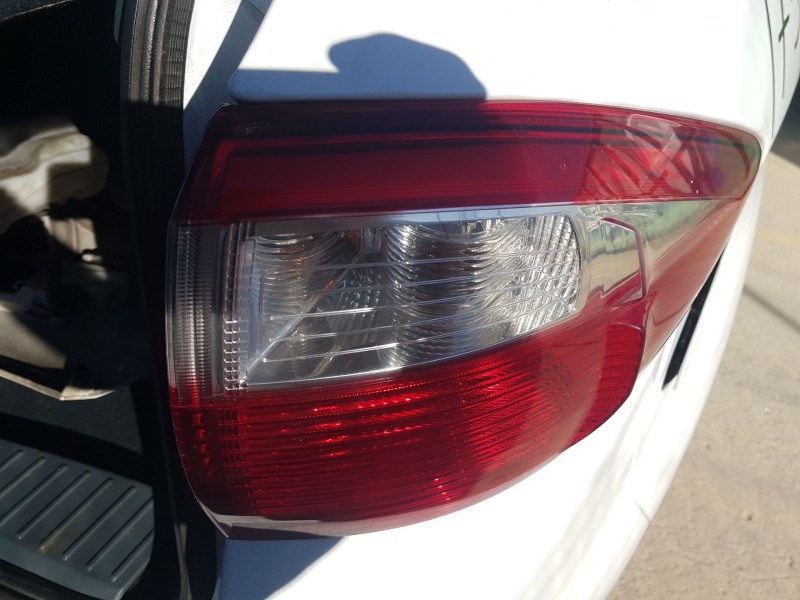 Recambio de piloto trasero derecho exterior para ford c-max ii (dxa/cb7, dxa/ceu) 1.0 ecoboost referencia OEM IAM 1767526  