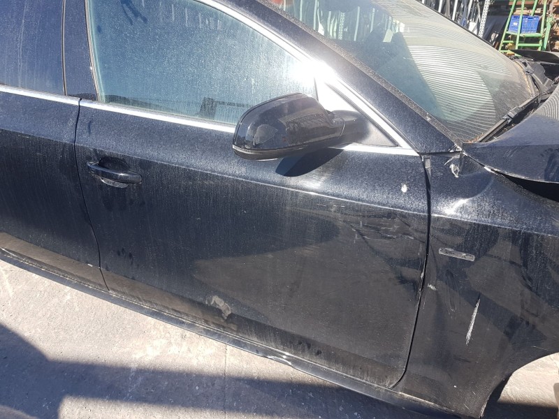 Recambio de puerta delantera derecha para audi a5 sportback (8ta) 2.0 tdi referencia OEM IAM 8T8831052C  