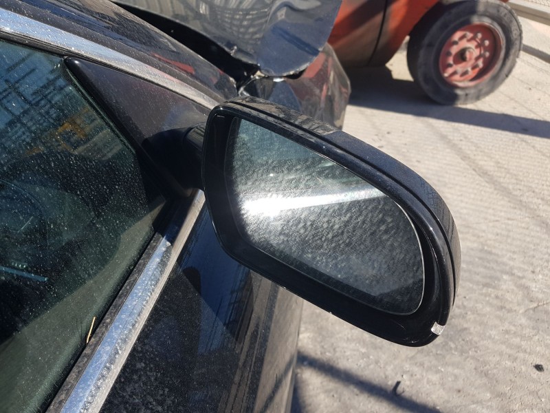 Recambio de retrovisor derecho para audi a5 sportback (8ta) 2.0 tdi referencia OEM IAM 8T8857410E  