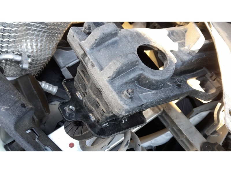 Recambio de refuerzo paragolpes trasero para kia niro i (de) 1.6 gdi hybrid referencia OEM IAM 86631G5100  