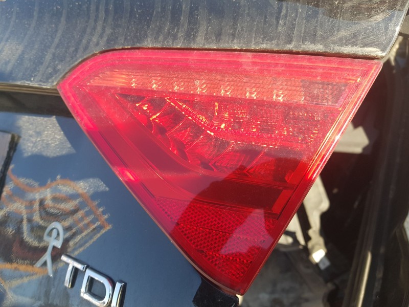 Recambio de piloto trasero derecho interior para audi a5 sportback (8ta) 2.0 tdi referencia OEM IAM 8T0945094C  