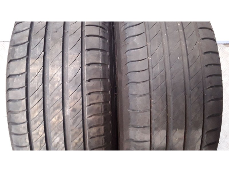 Recambio de neumatico pareja para neumaticos reutilizados - referencia OEM IAM 185651592T MICHELIN 185/65/15/92T