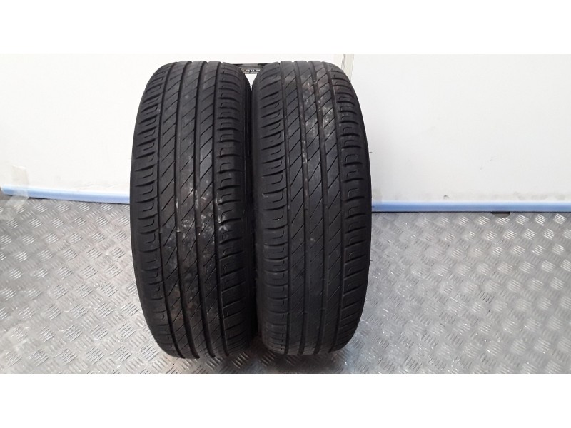 Recambio de neumatico pareja para neumaticos reutilizados - referencia OEM IAM 185651592T KLEBER 185/65/15/92T