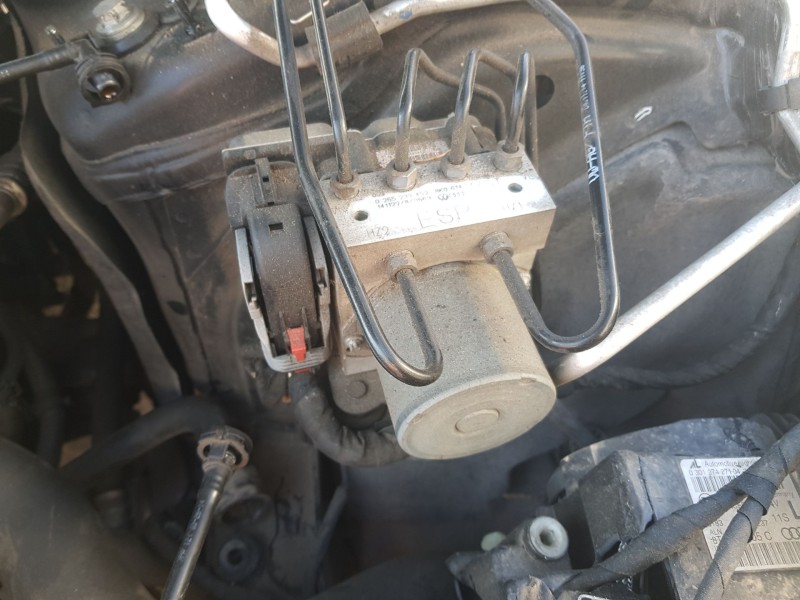Recambio de abs para audi a5 sportback (8ta) 2.0 tdi referencia OEM IAM 8K0614517GT 0265239452 BOSCH