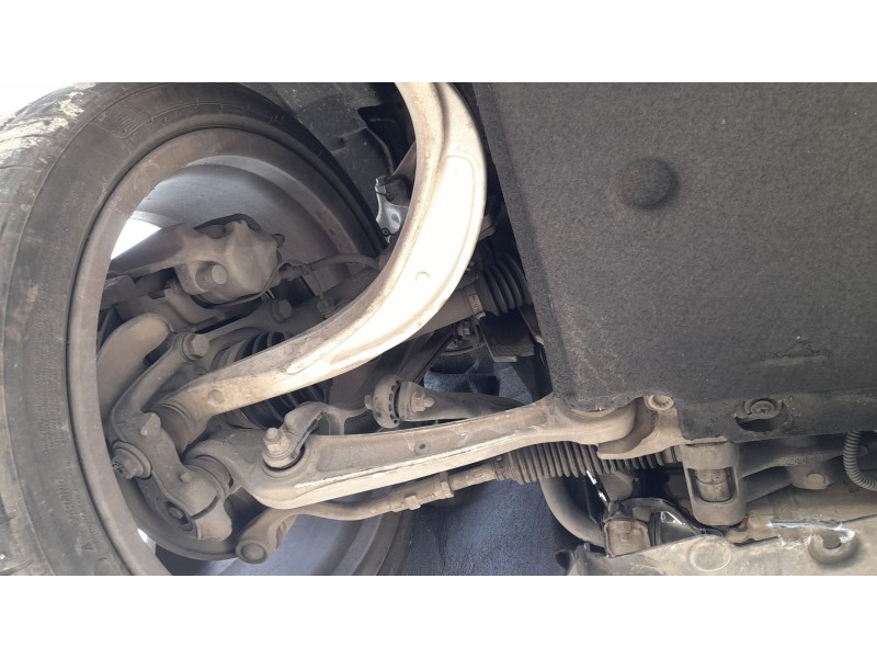 Recambio de brazo suspension inferior delantero izquierdo para audi a5 sportback (8ta) 2.0 tdi referencia OEM IAM 8K0407693AD 8K