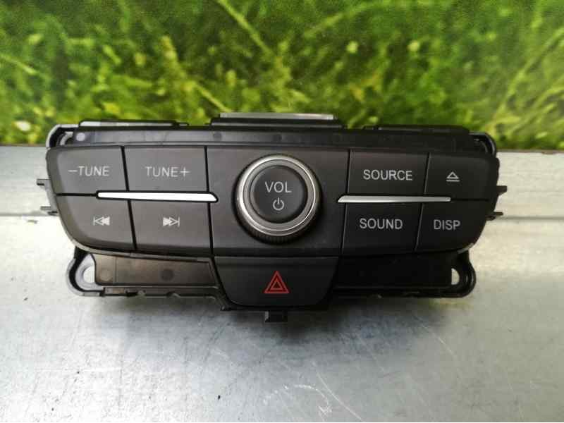 Recambio de mando radio para ford focus turn. business referencia OEM IAM F1ET18K811HD 1701377101 