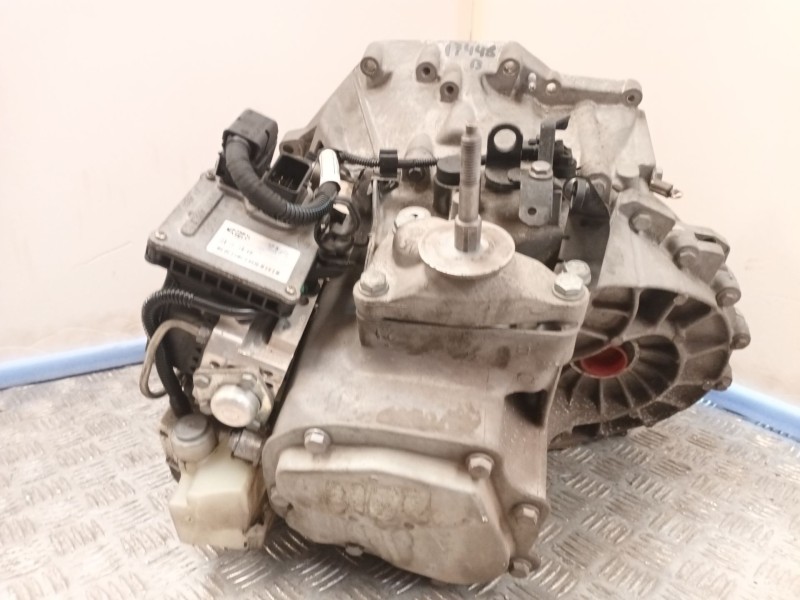 Recambio de caja cambios para peugeot 5008 (0u_, 0e_) 1.6 hdi referencia OEM IAM 20DR15 20DS85 2232G9