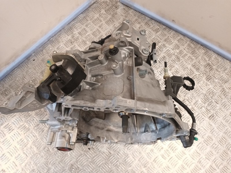 Recambio de caja cambios para peugeot 2008 ii (ud_, us_, uy_, uj_, ur_, uc_) 1.2 puretech 100 referencia OEM IAM 20V248 6 Veloci