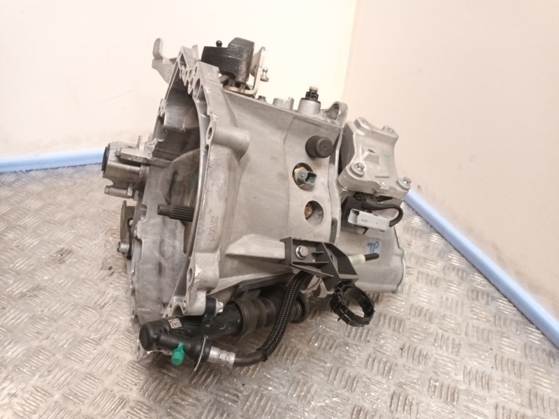 Recambio de caja cambios para peugeot 2008 ii (ud_, us_, uy_, uj_, ur_, uc_) 1.2 puretech 100 referencia OEM IAM 20V248 6 Veloci