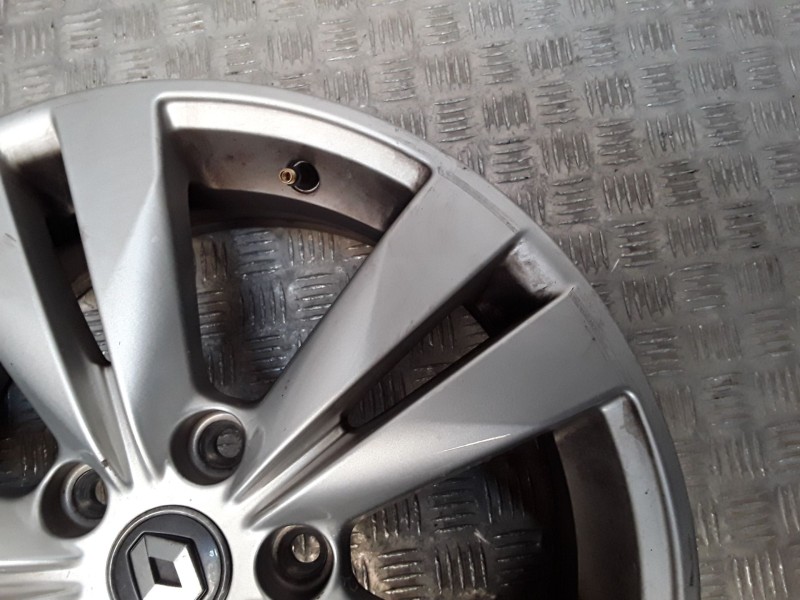 Recambio de juego llantas aluminio para renault talisman (lp_) 1.6 dci 130 referencia OEM IAM 7X17 5 TORN ET43 ROZADAS ALUMINIO