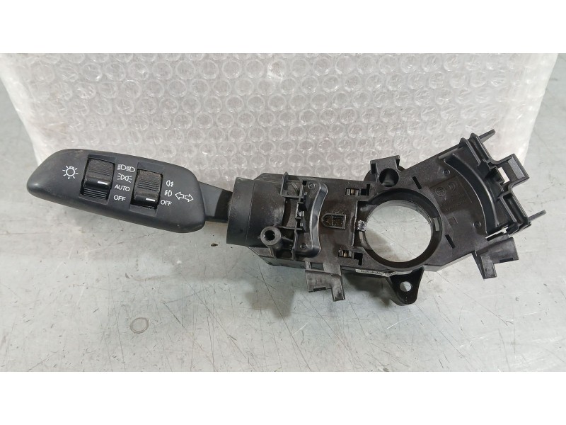 Recambio de mando intermitentes para ssangyong tivoli 1.5 referencia OEM IAM   