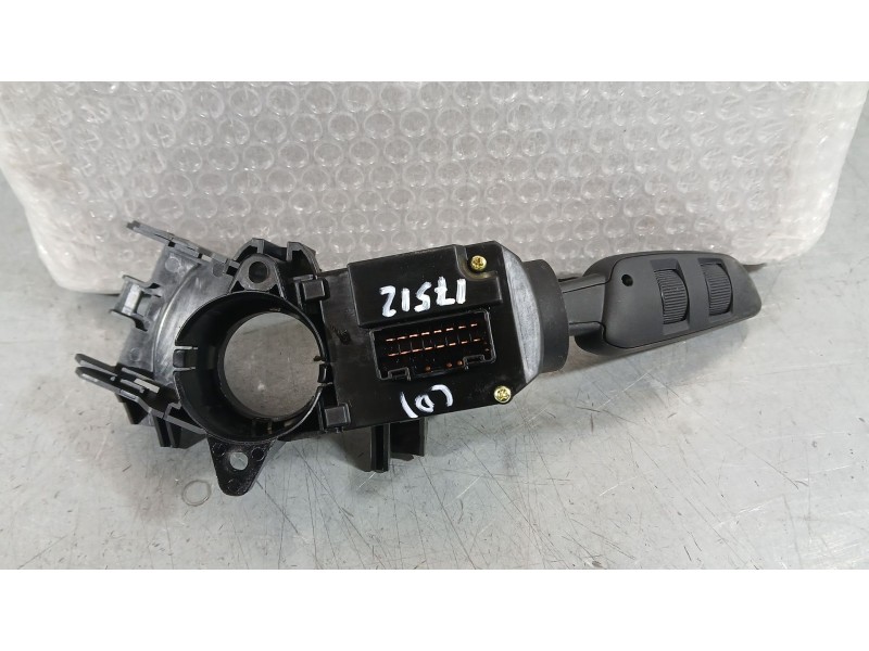 Recambio de mando intermitentes para ssangyong tivoli 1.5 referencia OEM IAM   