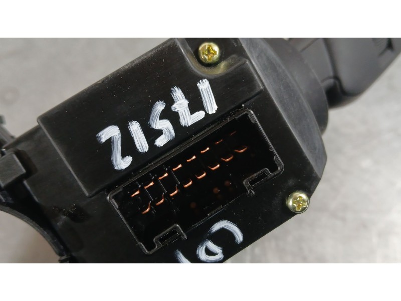 Recambio de mando intermitentes para ssangyong tivoli 1.5 referencia OEM IAM   