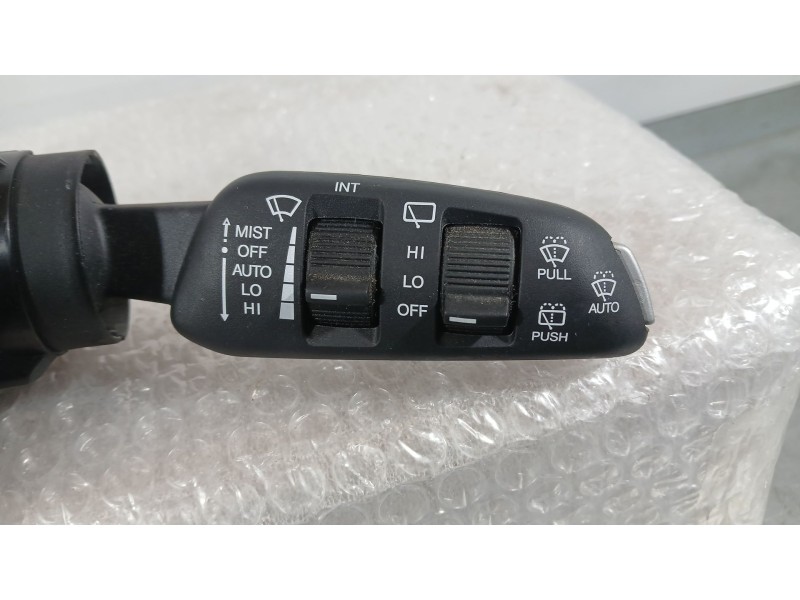Recambio de mando limpia para ssangyong tivoli 1.5 referencia OEM IAM   