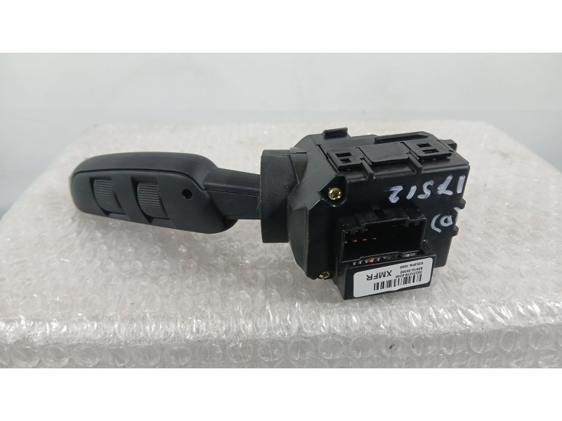 Recambio de mando limpia para ssangyong tivoli 1.5 referencia OEM IAM   