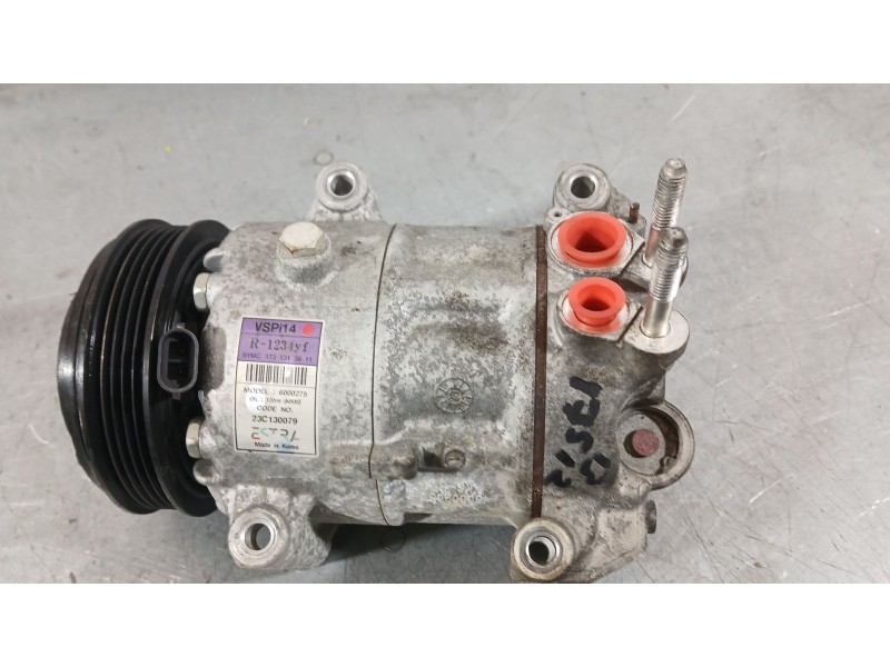 Recambio de compresor aire acondicionado para ssangyong tivoli 1.5 referencia OEM IAM 1731313611 ESTRA 6000275 23C130079