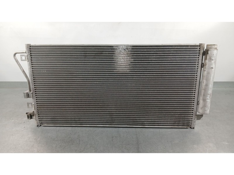 Recambio de condensador / radiador aire acondicionado para ssangyong tivoli 1.5 referencia OEM IAM 6840035000  200059C