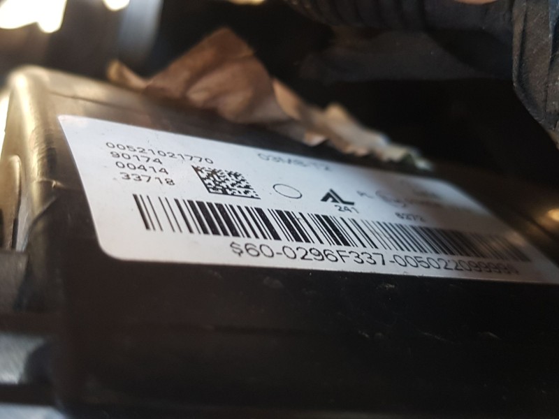 Recambio de faro derecho para fiat 500x (334_) 1.0 (334.axn1b) referencia OEM IAM 52102177  