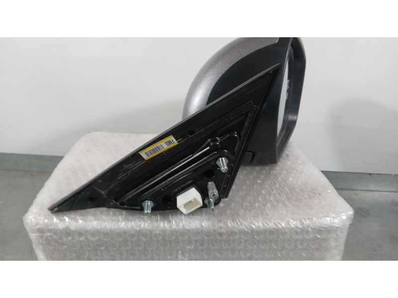 Recambio de retrovisor derecho para ssangyong tivoli 1.5 referencia OEM IAM 78960352A0 ROZADO ELECTRICO 5 PINS 