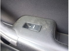 MANDO ELEVALUNAS DELANTERO DERECHO 35770SEAJ01 