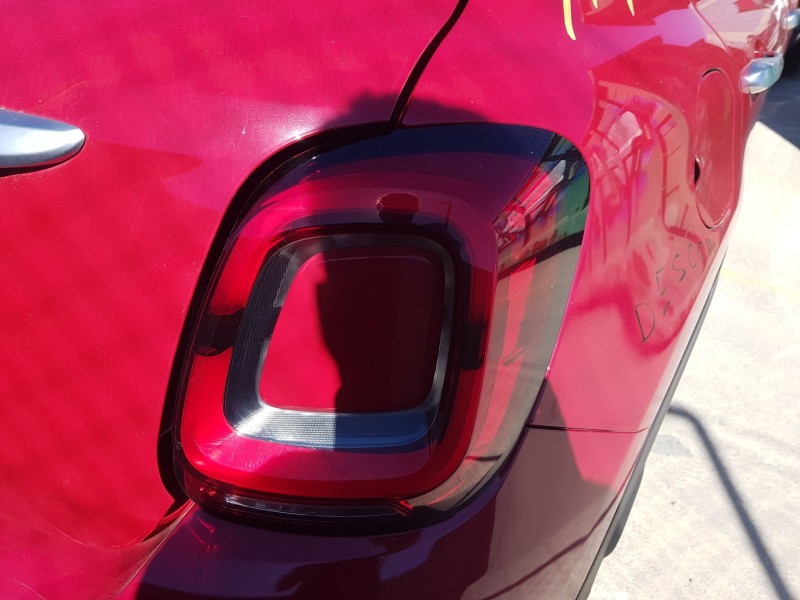 Recambio de piloto trasero derecho para fiat 500x (334_) 1.0 (334.axn1b) referencia OEM IAM 52022739  