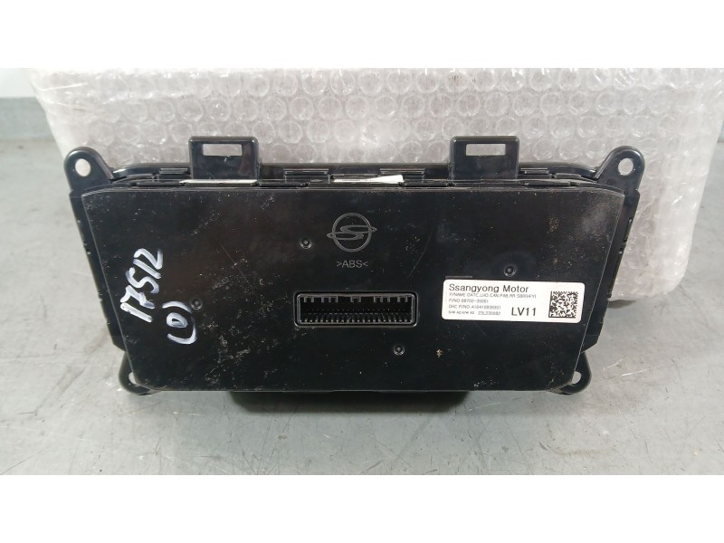 Recambio de mando climatizador para ssangyong tivoli 1.5 referencia OEM IAM 6872035061  A16410839301