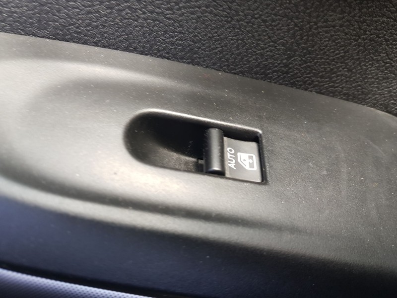 Recambio de mando elevalunas delantero derecho para fiat 500x (334_) 1.0 (334.axn1b) referencia OEM IAM 735633146  