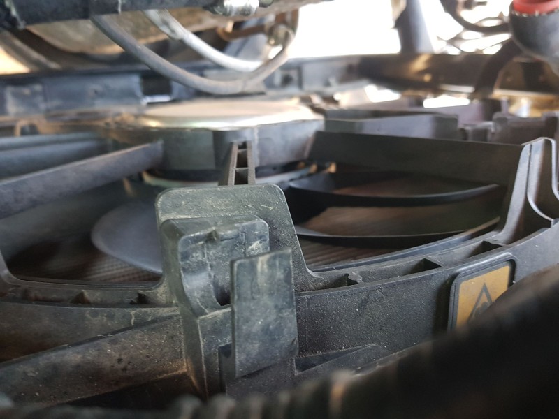 Recambio de electroventilador para fiat 500x (334_) 1.0 (334.axn1b) referencia OEM IAM 52078867  