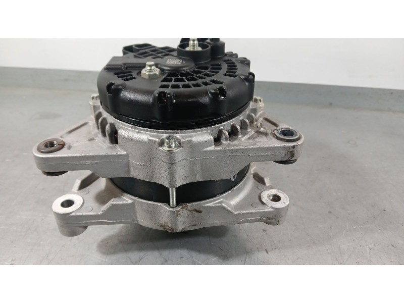 Recambio de alternador para ssangyong tivoli 1.5 referencia OEM IAM 1751540102  