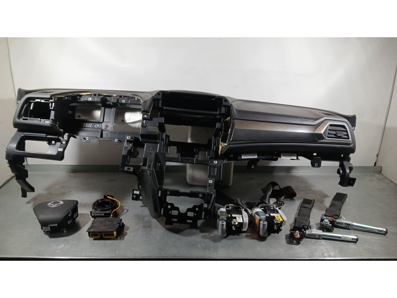 Recambio de kit airbag para ssangyong tivoli 1.5 referencia OEM IAM 8620135501LBH C/SALPICADERO Y PRETENSORES 8620135501LBH COND
