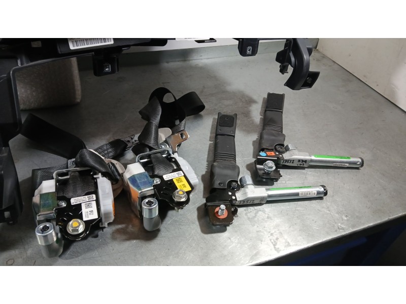 Recambio de kit airbag para ssangyong tivoli 1.5 referencia OEM IAM 8620135501LBH C/SALPICADERO Y PRETENSORES 8620135501LBH COND