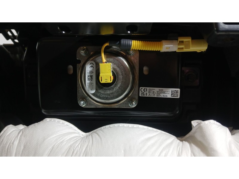 Recambio de kit airbag para ssangyong tivoli 1.5 referencia OEM IAM 8620135501LBH C/SALPICADERO Y PRETENSORES 8620135501LBH COND