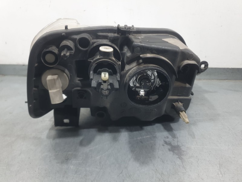 Recambio de faro izquierdo para dacia logan (ls_) 1.5 dci (ls0k) referencia OEM IAM 8200211005  