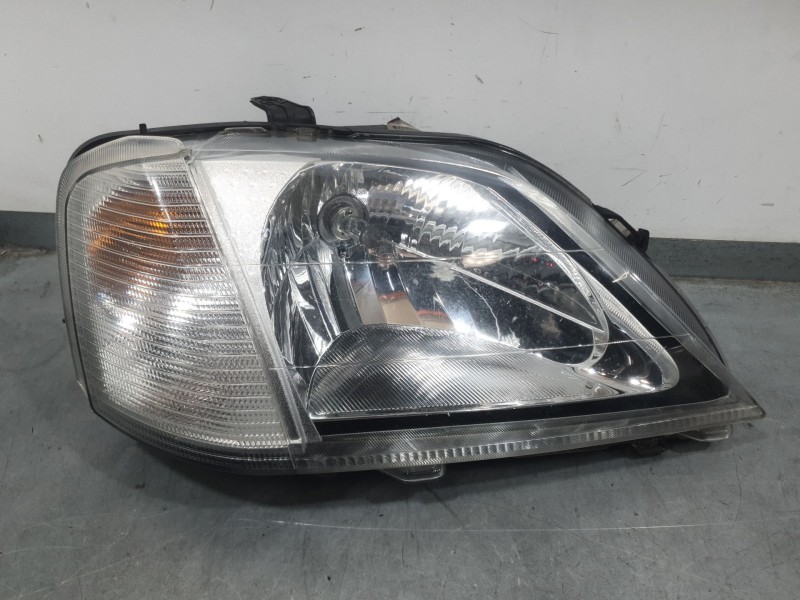 Recambio de faro derecho para dacia logan (ls_) 1.5 dci (ls0k) referencia OEM IAM 8200211006  
