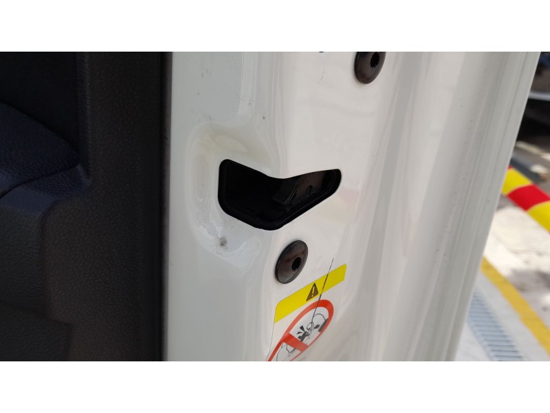 Recambio de cerradura puerta delantera derecha para seat ibiza v (kj1, kjg) 1.0 tgi referencia OEM IAM 5TB837016D  