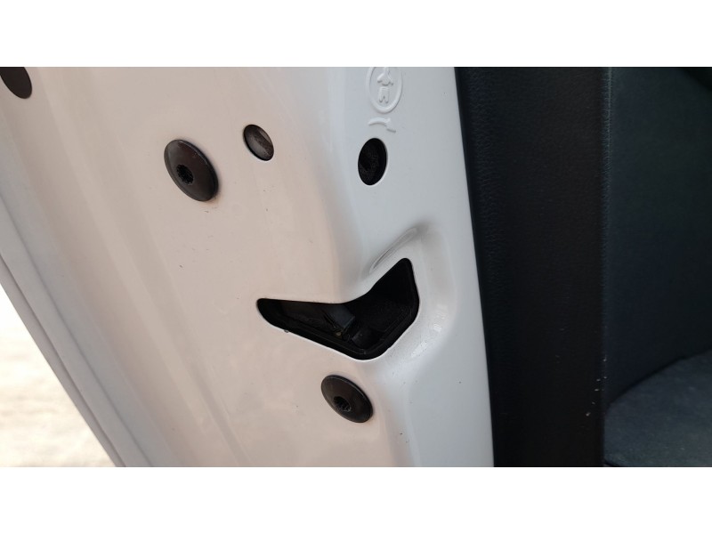 Recambio de cerradura puerta trasera izquierda para seat ibiza v (kj1, kjg) 1.0 tgi referencia OEM IAM 5TA839015P  