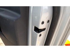 CERRADURA PUERTA DELANTERA DERECHA 813201R020 